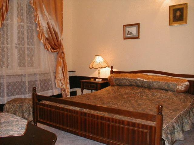 Hotel Trivia Antique Sofia Bagian luar foto